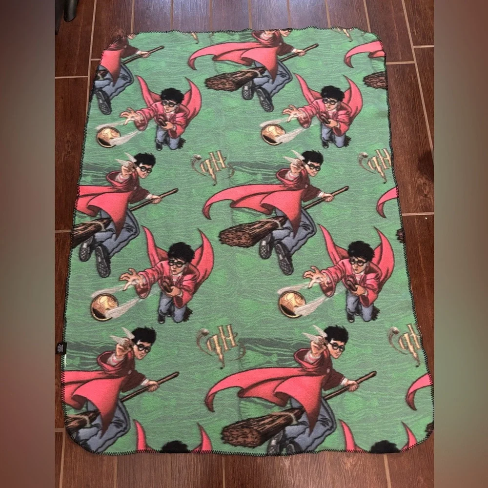 Vintage Harry Potter Warner Bro  Fleece Blanket